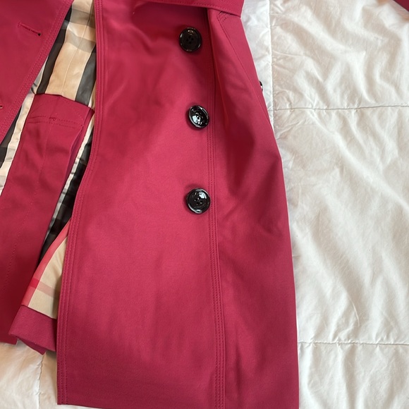 Stunning NWT red #trenchcoat perfect fit for spring - Picture 5 of 9